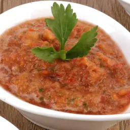 سلطة حارة